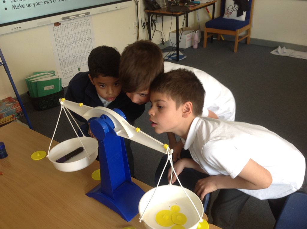 GBS_Ash's tweet photo. Lots of practical maths today! We have been using balance scales to find equivalent masses and to find the masses of classroom items. Don't forget that you can practise your weighing and measuring at home too! #GBS4Maths https://t.co/mDyUtULY8z