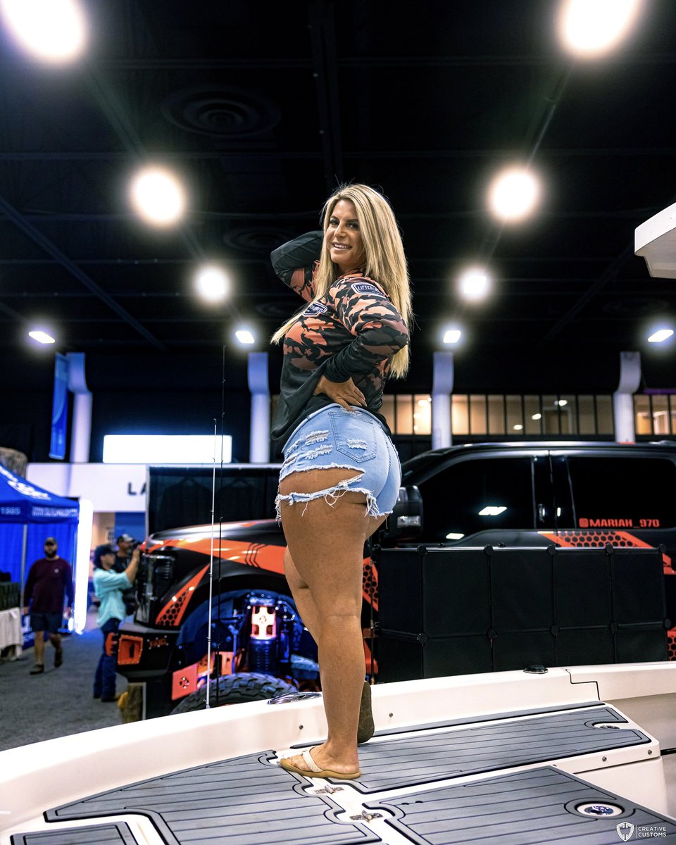 Mariah 970 on Twitter: "Trucks and … fill in the blank… #imacelebrity #LiveBetterWithCapitec #