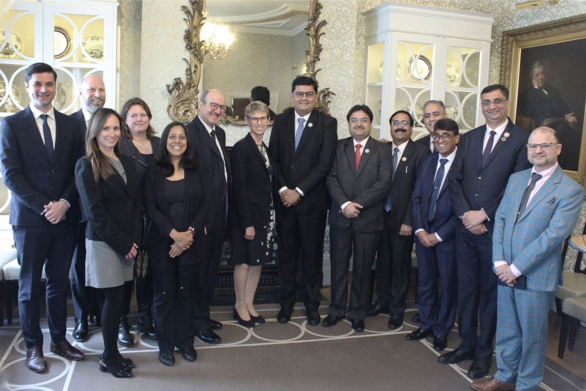 theicai's tweet photo. CA. Aniket S. Talati, President-ICAI &amp; Ms. Julia Penny, President-ICAEW signing the Renewal of MoU between ICAI &amp; ICAEW in presence of CA. Ranjeet K. Agarwal, Vice President-ICAI &amp; ICAI Central Council Members. The MoU would provide greater benefits to members of both Institutes. https://t.co/7hkL12tTAk