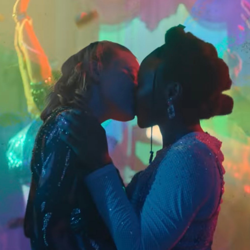 PinkNews's tweet photo. Happy #LesbianVisibilityWeek to THEM 🧡🤍💗💖⁠
#LVW23 #Heartstopper https://t.co/uafFmOpYhd