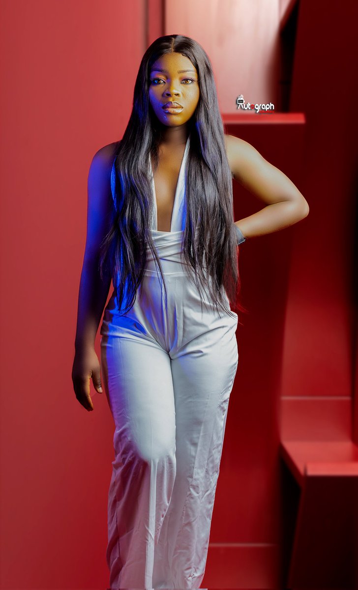 autographvisual's tweet photo. A lady should be two things: classy and fabulous.
Book us for your photo shoot today!!
.
.
.
.

#photography #PhotoEditingChallenge #photoshoot https://t.co/ySqCVlpNvh