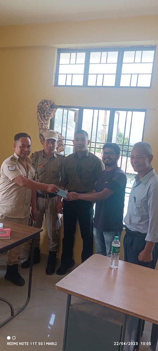 SpAalo's tweet photo. Lost Cell Phone Traced out by Aalo Police with the help of CEIR Portal.
@DgpPradesh @ArunachalPolice @CEIRHQ @Arunachal24in  @ArunachalMirror   @mpllivenews @Aalonews https://t.co/C6xgPG5d3I