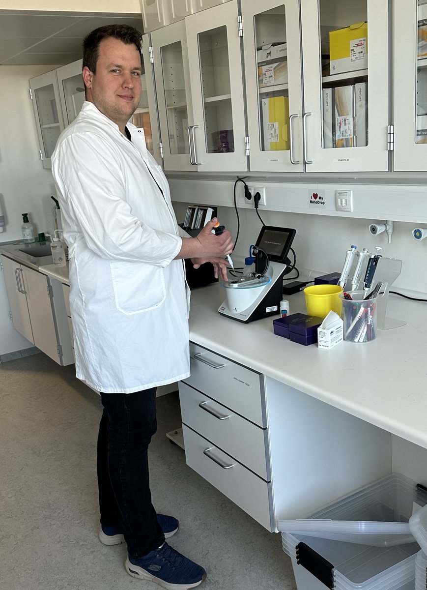 MolBiolAU's tweet photo. Congratulations to @KockFlygaard with the prestigious Hallas-Møller Emerging Investigator grant of Euro 1,34 M from @novonordiskfond to study a molecule that is important for the survival of the body's cells https://t.co/j8uqV3MdYi https://t.co/ARr7mebHYG