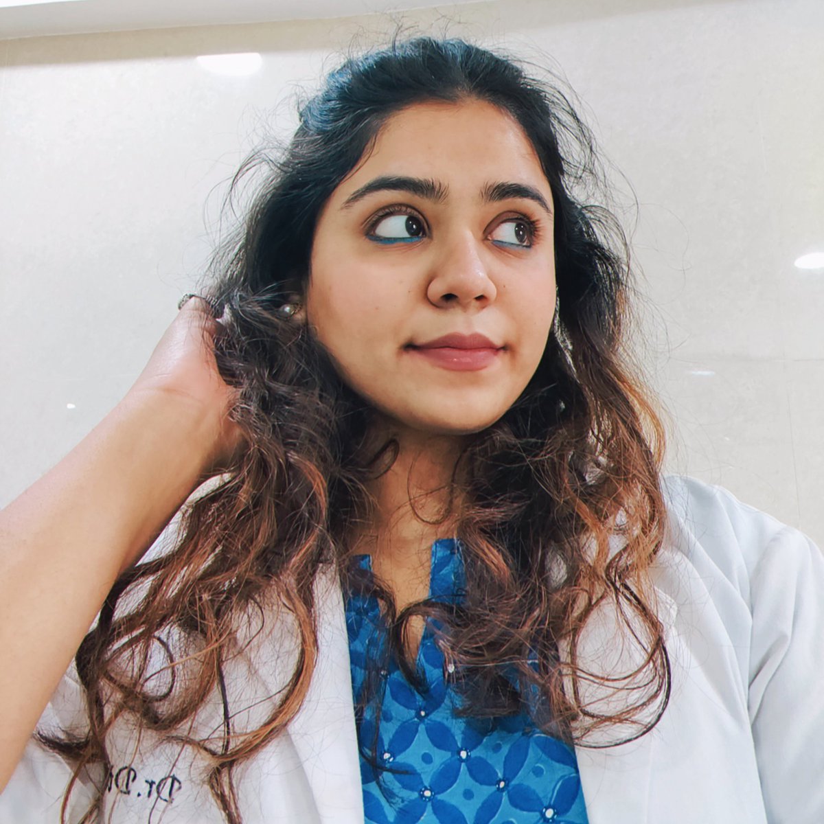 diva_thestar's tweet photo. #NewProfilePic #doctor https://t.co/DVCCUBh3Qw