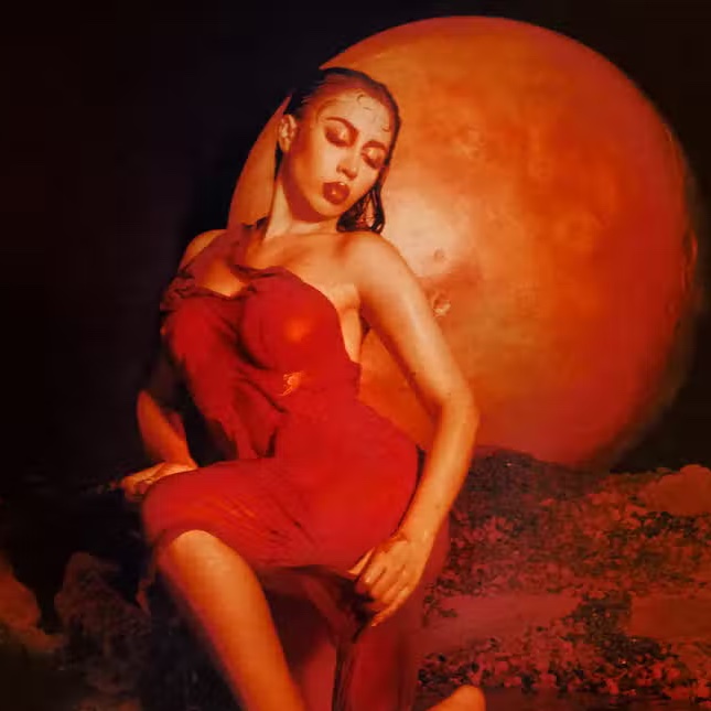 .<a href="/KALIUCHIS/">KALI UCHIS</a>'s "Moonlight" enters the top 50 on the global Spotify chart for the first time ever at a new peak of #48 with 1.9 million streams.
