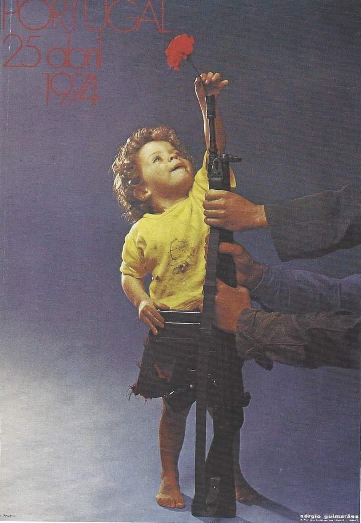 25 de Abril,  Sempre!
Fascismo nunca mais!!