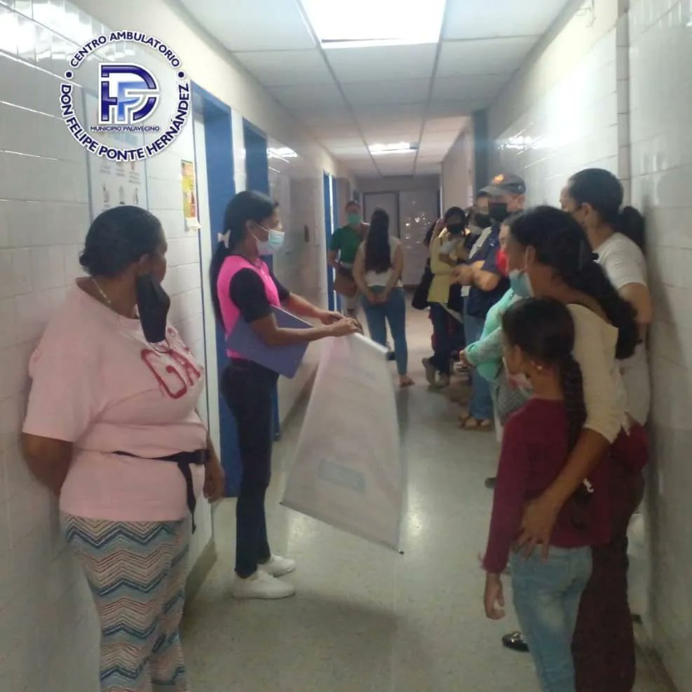 ambulatoriodfph's tweet photo. #21Abr | Sesiones Educativas en salas de espera y a usuarios que acuden al @ambulatoriodfpcabudare sobre Promoción de Higiene y Autocuidado a cargo de
@promocionsocialamb.cabudare.

#JuntosPorCadaLatido #PalavecinoSeRenueva #PalavecinoSaludable #JuntosSomosMas https://t.co/IE1hj0w4s6