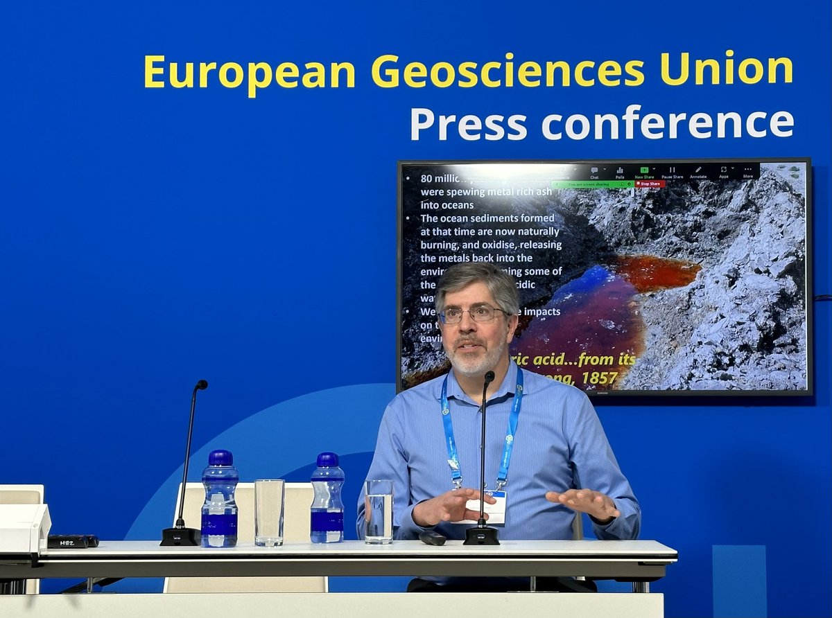 Dr Steve Grasby of the <a href="/GSC_CGC/">Geological Survey/Commission géologique Canada</a> <a href="/NRCan/">Natural Resources</a> sharing research at the <a href="/EuroGeosciences/">European Geosciences Union</a> press conference on how #geology can affect #waterquality in #arctic #canada #gemgeonorth #governmentofcanada #water