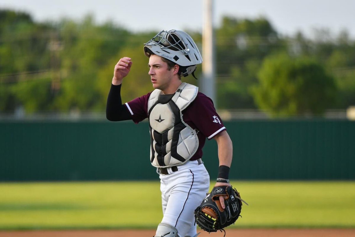 jsregas's tweet photo. It’s GAME DAY!  
Home vs Crandall
7pm
Ennis fans- we’re sitting alone in first (for the first time since 2004) and need your support to stay there!  

It’s the last time these seniors will take this field for a regular game (&amp; maybe ever)

Students- it’s time for the noise! https://t.co/OimrmP1HDf