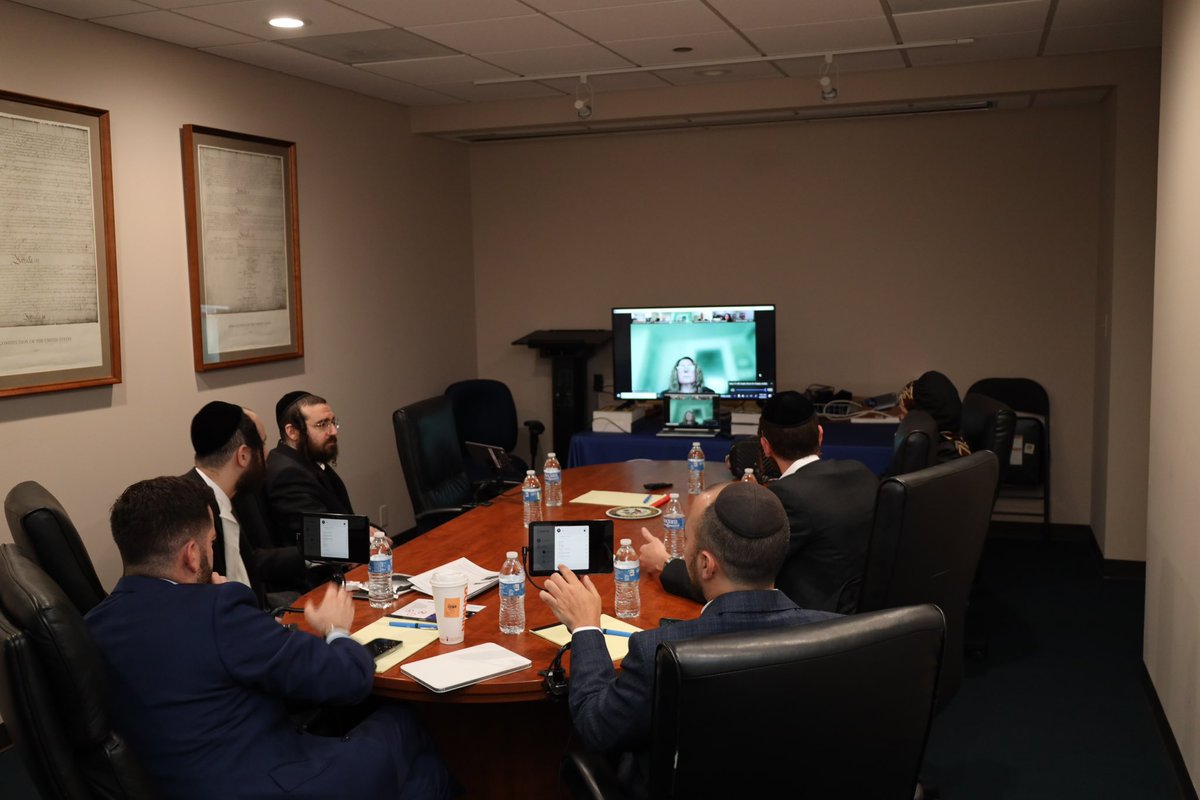 I met with <a href="/well_tab/">WellTab</a>- a NY-based nonprofit helping virtual hospital visitation access- along with <a href="/HealthNYGov/">NYSDOH</a> &amp; <a href="/GNYHA/">Greater New York Hospital Association</a>- on the need for more access to virtual visitation. I’ll continue working with colleagues &amp; state &amp; local partners to ensure New Yorkers get the care they need.