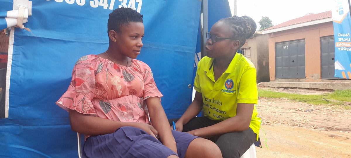 Coherinet2's tweet photo. Young people will always need guidance and reliable SRHR information to help them make informed choices.
Happening now are one on one sensitization sessions with adolescents. @SAAFfund @DKTchangeslives @GlobalFundWomen @amplifyfund @giwynigeria https://t.co/35n39mD2bq