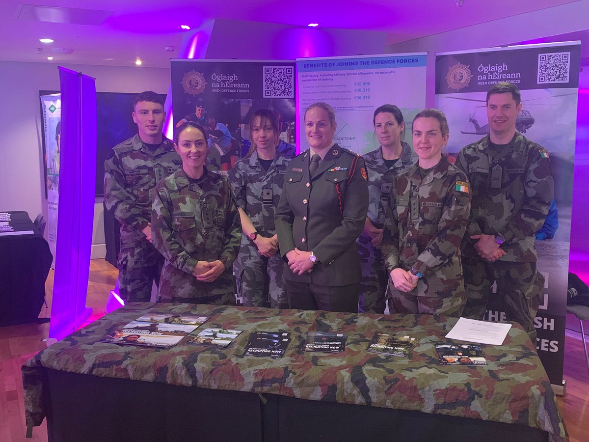 Capt Jane O Neill recently took part in a Women in STEM summit in Croke Park, focusing on her career in @DF_Engineers to date and the opportunities for women to pursue careers in STEM in @defenceforces