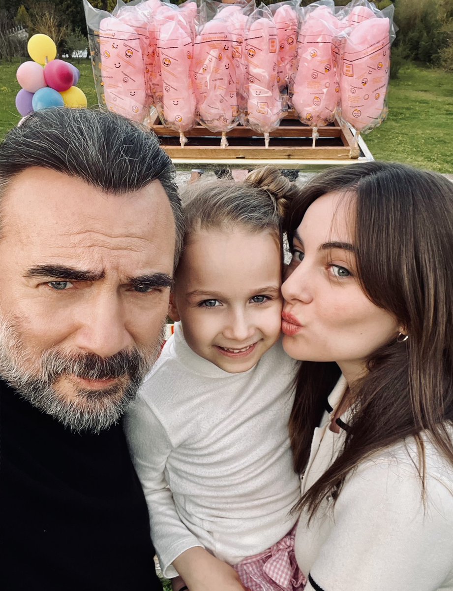 DermanMina's tweet photo. Bu akşam 
@benbucihanatv 💙 https://t.co/NAT9N1HCrb