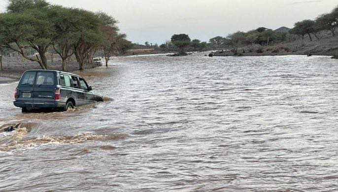 al_musawi1's tweet photo. #الأرصاد:
اليوم.. أمطار رعدية متوسطة إلى غزيرة تؤدي إلى جريان السيول مصحوبة بزخات من البرد على أجزاء من مناطق الرياض والقصيم و #حائل والمدينة ومكة والباحة وعسير وجازان ونجران.
#السعودية https://t.co/xux0WDjXBy