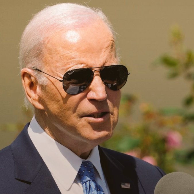 SprinterPress's tweet image. 🇺🇸 Current American President Joseph Biden announced today that he will run for the presidential elections in 2024 .