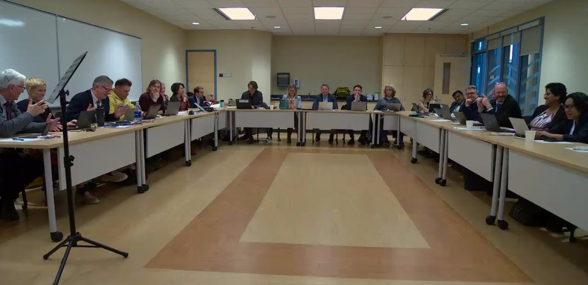 GOOSocean's tweet photo. For the first time since 2019, the GOOS Steering Committee has finally reunited in person, with an aim to evaluate our progress in advancing the Global Ocean Observing System.

A big thank you to the @OceanFrontier Institute in Halifax, Canada for hosting us! https://t.co/hM1GGAlTu6