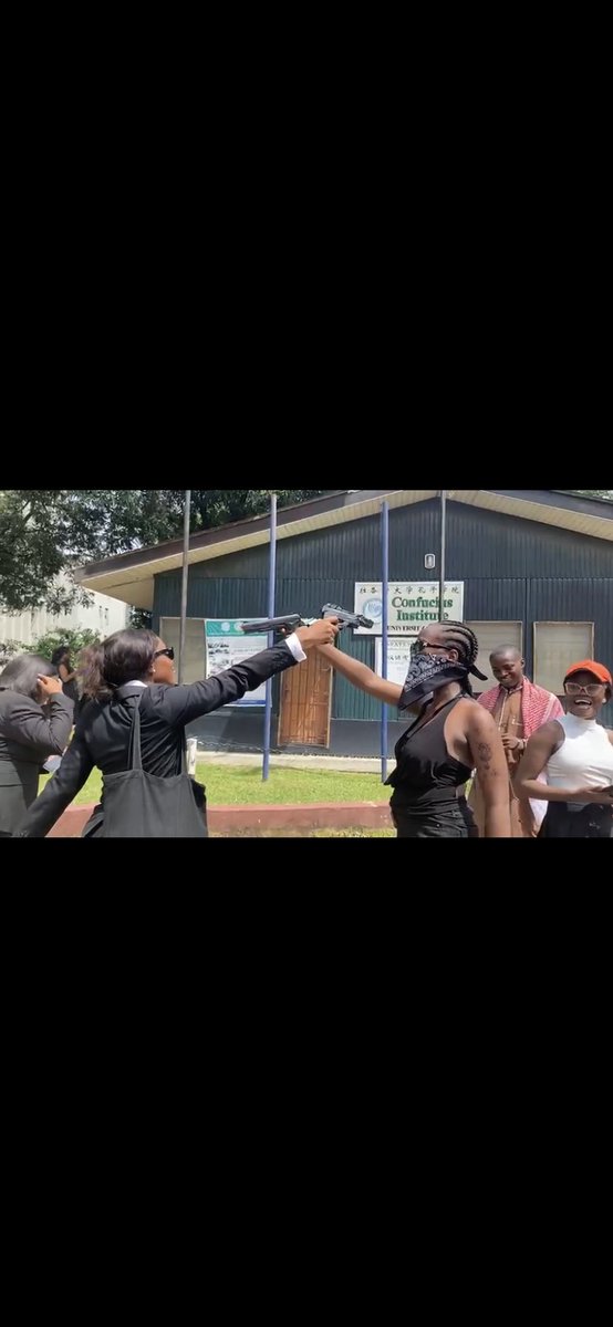 wendyosuji's tweet image. Final year week✨

#finalyearweek
#costume