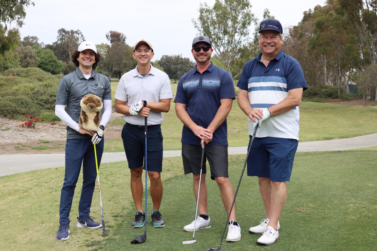 ACECLosAngeles's tweet photo. It's not too late to register for our upcoming Annual Scholarship Golf Tournament on May 1st! We always have a blast, pictures provided from last year as proof! To sign up, click here: https://t.co/cYgoavhcdN https://t.co/hRivFU22XN