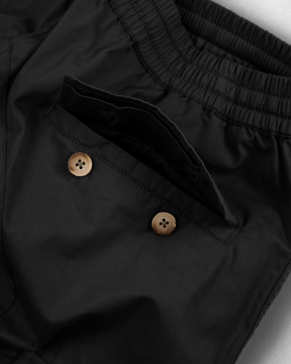 stndissuetees's tweet photo. Black cargos out now https://t.co/hfM9lDipcG https://t.co/ooVu6xAWLm
