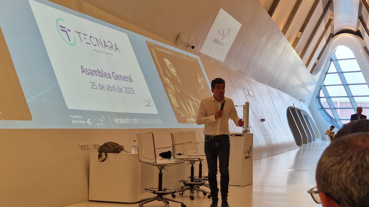 Sobre #transparencia,  #tecnología, #datos y #ética habla <a href="/JaimeObregon/">Jaime Gómez-Obregón</a> en la Asamblea General de <a href="/tecnara/">TECNARA - Clúster TIC de Aragón</a> .