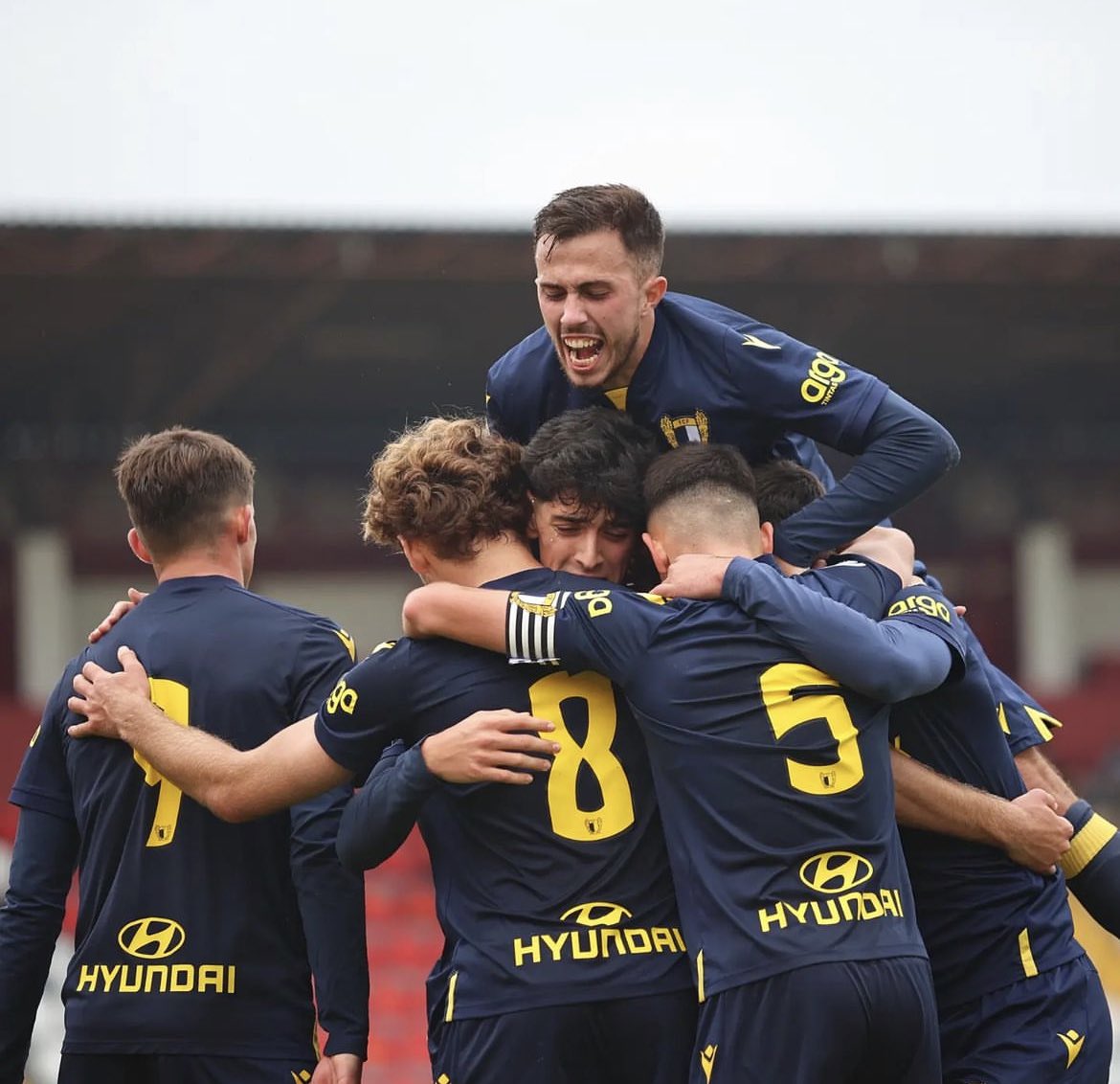JoaoNunoSousa_'s tweet photo. Haverá clube que tenha crescido mais em Portugal nos últimos 10 anos do que o FC Famalicão?

Equipa A: 6.º lugar na Liga BWIN

Equipa U23: 2.º lugar na Liga Revelação 

Equipa U19: 1.º lugar no Campeonato Nacional de Juniores

Equipa feminina A: 5.º lugar na Liga BPI https://t.co/0ifz9XZTST