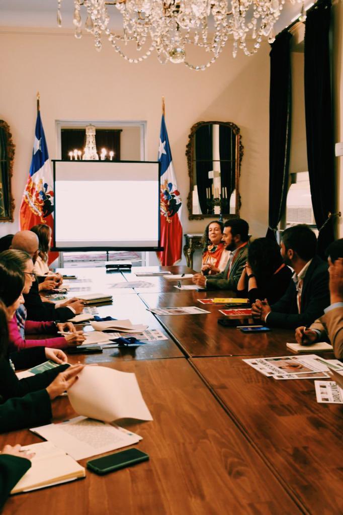 Por el bienestar de la niñez nos unimos más que nunca en contra del #maltratoinfantil y presentamos al ministro <a href="/GiorgioJackson/">Giorgio Jackson</a> y a <a href="/SubseNinez/">Subsecretaría de la Niñez</a> las medidas por la #infancia junto a <a href="/pacto_ninez/">pactoninez</a>