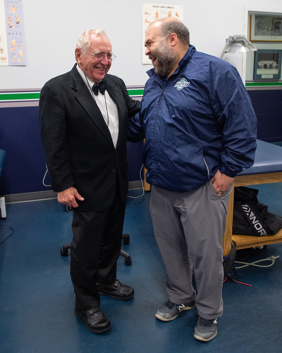 SeattleTbirds's tweet photo. It is with great sadness that we mourn the loss of long-time team doctor, Dr. Alfred Blue. Dr. Blue has been associated with Seattle hockey since the Totems in 1963.

Dr. Alfred Blue, it was a privilege being part of your tremendous career, you will be will dearly missed. https://t.co/b0D77IPxEY