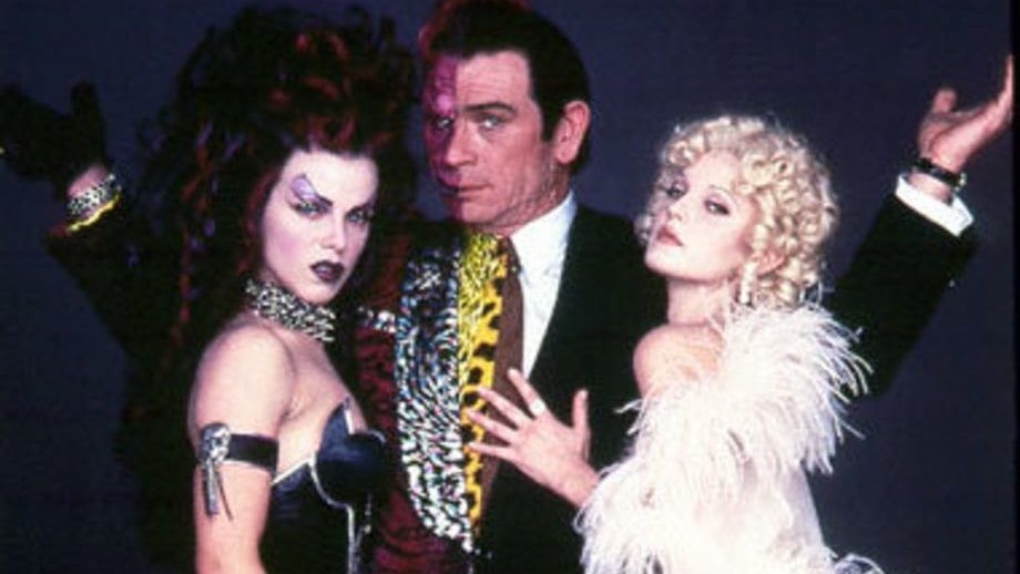 50PercentFresh's tweet photo. New episode is about BATMAN FOREVER (1995)! We talk about why Tim Burton was asked to kindly leave the franchise, the Bat Nipple Controversy, Joel Schumacher vs. Val Kilmer, Tommy Lee Jones vs. Jim Carrey, and which Wayans bro was supposed to play Robin. https://t.co/n91RE7k93P https://t.co/N3zjNMNVsR