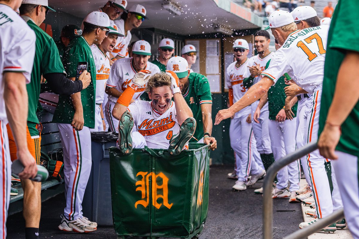 NCAA Baseball tweet media