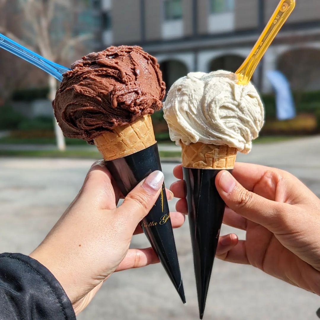 Saturdays are for enjoying a fresh cup of coffee made with Lavazza at Bella Gelateria. It pairs perfectly with one of their delicious gelato flavors. 🍨 What is your go-to gelato order?👇