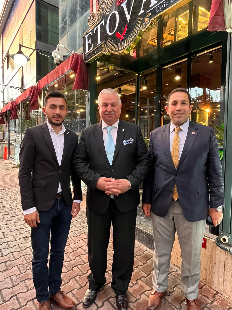 AhmetSavull's tweet photo. Bugün Genel Başkan Yardımcımız ve 3. Bölge 1.Sıra Milletvekili Adayımız Sayın Doğan Bekin Başkanımızın eşliğinde Beylikdüzün' de esnaf ziyareti, TÜMKONTEYNER Lojistikçiler Derneği , Yavuz Petrol, Yakuplu Seçim Bürosu ziyaretleri gerçekleştirdik. https://t.co/tsXjJo0asV