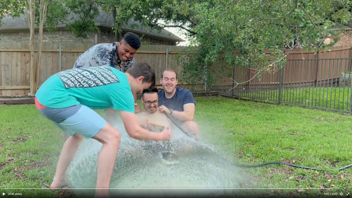 MarkNaswell's tweet photo. @Sweatcicle @PureChiLL at this moment they realized, they fucked up https://t.co/a76Z68nG7e