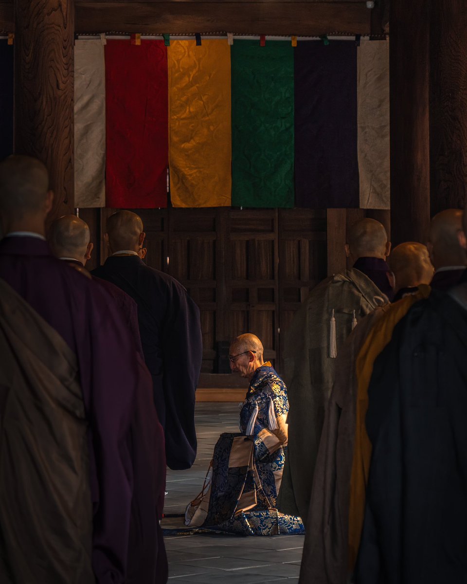 Blowithand tweet media