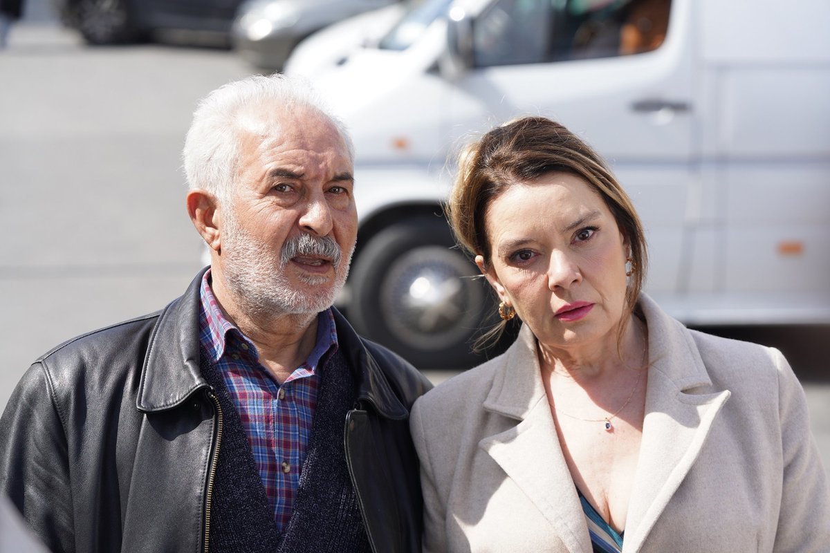 Fısıldayan ADAM tweet media
