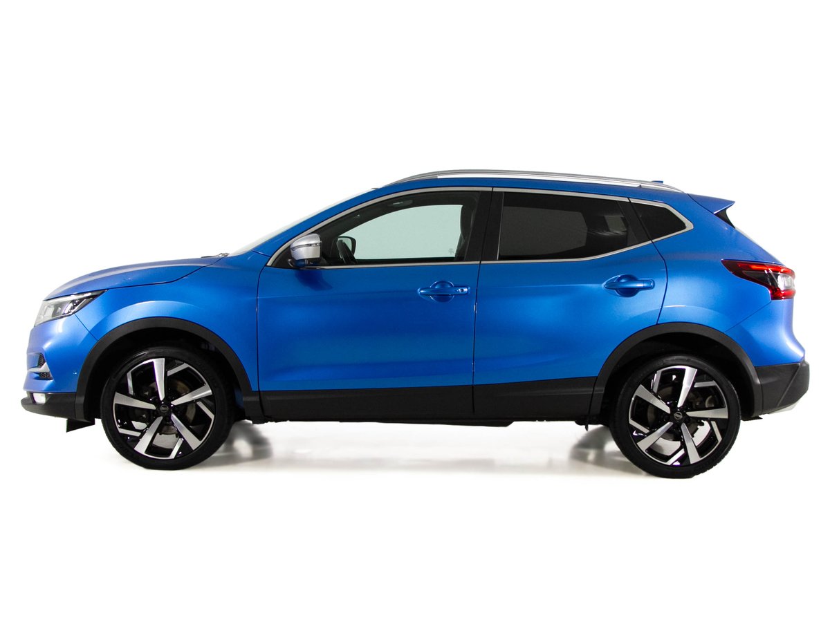 AutoGouveia's tweet photo. NISSAN QASHQAI 1.5 DCI TEKNA PREMIUM
O Nissan Qashqai 1.5 dCi Tekna Premium alia um design elegante às excelentes médias de consumo, a situarem-se nos 4.0 litros/100Km, e um n��vel de equipamento incomparável no seu setor.
https://t.co/asqxPDpbbh https://t.co/egDATT5cuG