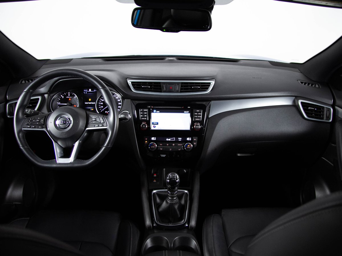AutoGouveia's tweet photo. NISSAN QASHQAI 1.5 DCI TEKNA PREMIUM
O Nissan Qashqai 1.5 dCi Tekna Premium alia um design elegante às excelentes médias de consumo, a situarem-se nos 4.0 litros/100Km, e um n��vel de equipamento incomparável no seu setor.
https://t.co/asqxPDpbbh https://t.co/egDATT5cuG