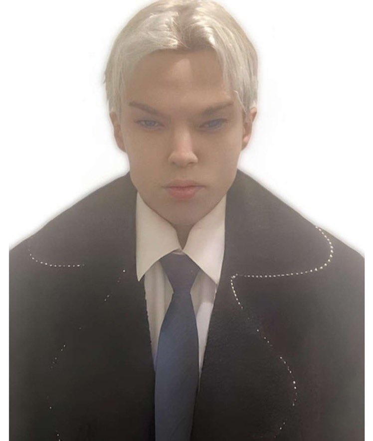 Russian Market tweet media