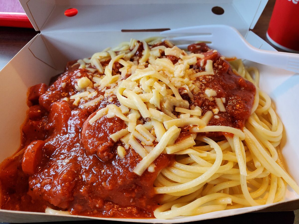 iteyoupone's tweet photo. jolly spaghetti, please? 🤤❤ https://t.co/cKV94IRrVT