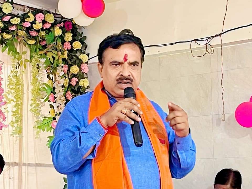 prakashpal_bjp's tweet photo. जनपद जालौन के कोंच नगर पालिका परिषद की निकाय चुनाव संचालन समिति के सम्बंध में संगठन पदाधिकारियों के साथ चुनाव की तैयारियों को लेकर महत्वपूर्ण विषयों पर चर्चा हुई। @Bhupendraupbjp @idharampalsingh https://t.co/3ISZNXmOvY