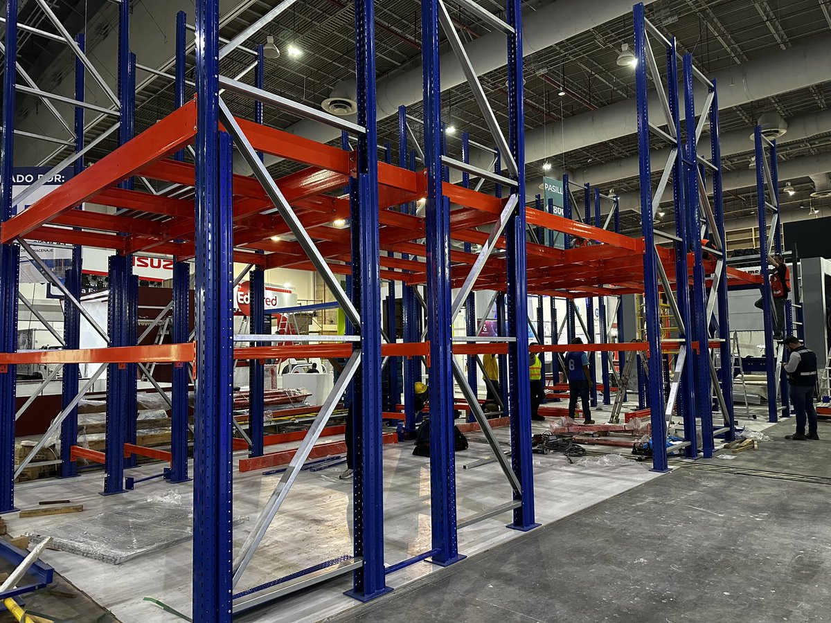 Estral Racks tweet media