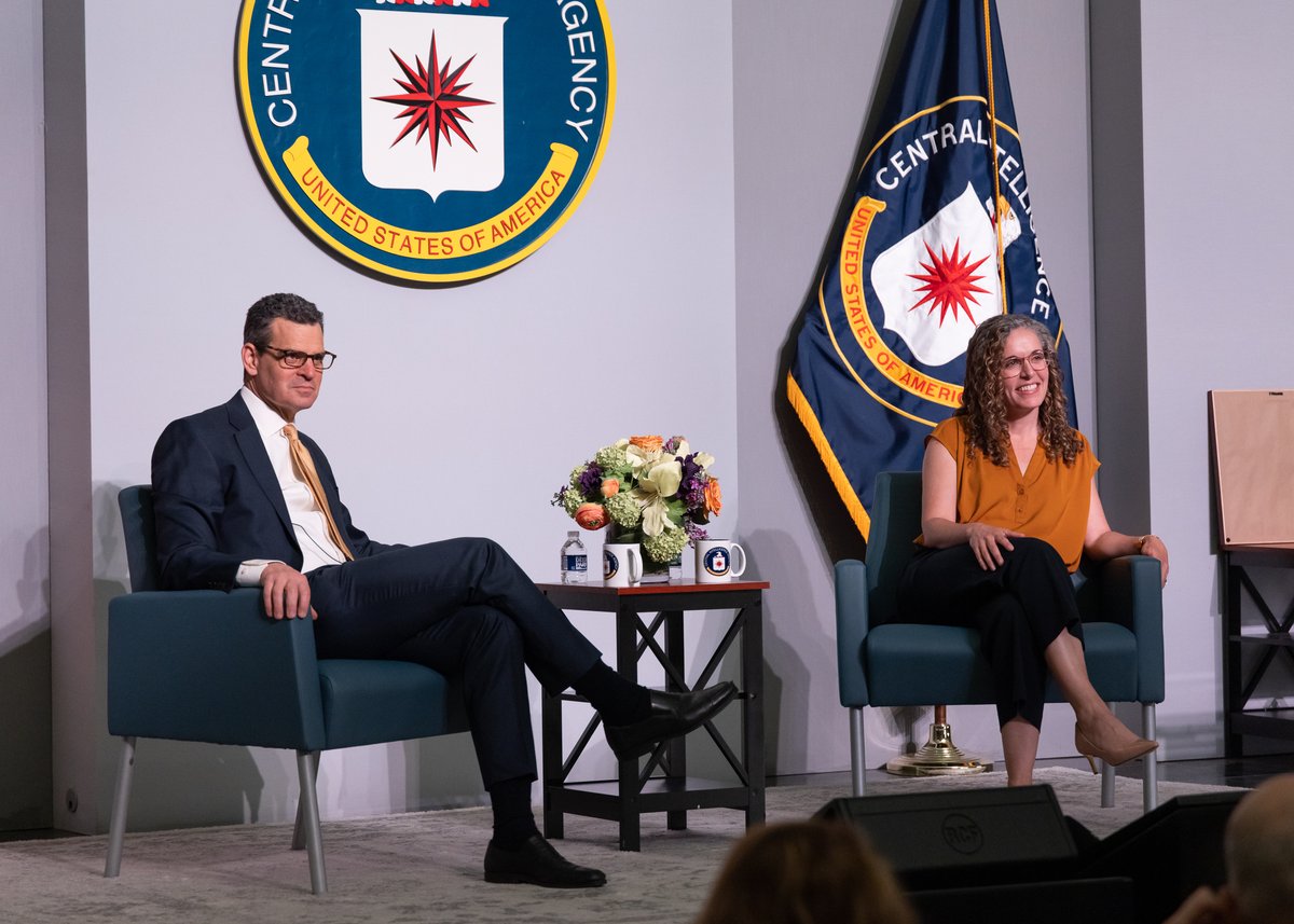 To celebrate #NAAHM, DD/CIA Cohen hosted a fireside chat with D/NCTC Abizaid. Director Abizaid, a decorated intel officer, is the first woman and Arab American to lead the U.S.' counterterrorism enterprise. #NCTC is a valued partner to #CIA in the global fight against terrorism.
