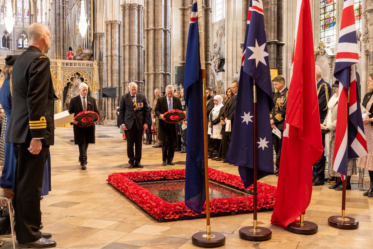 Members of the Royal Family attended engagements for #AnzacDay2023: 

- The Prince of Wales laid a wreath at the Anzac Day Dawn Service in Hyde Park. 

- The Duke of Gloucester attended a Service of Commemoration and Thanksgiving at Westminster Abbey.