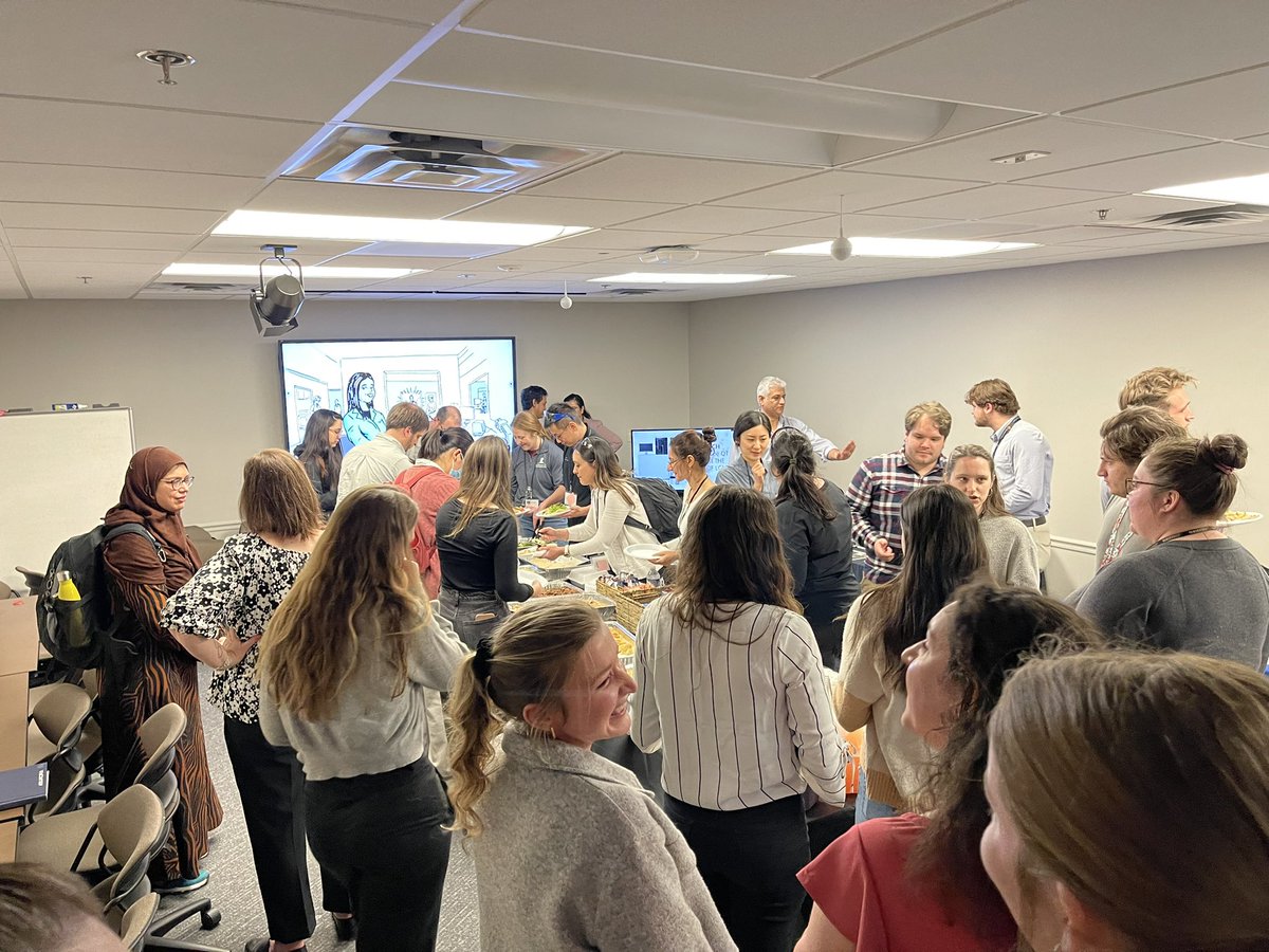 CaprioliLab's tweet photo. Now for some tacos courtesy of Bruker! #AIMS2023 https://t.co/M97zoxRTHQ