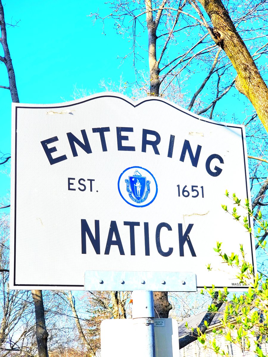 OnlyInBOS's tweet photo. The Microsoft team had been randomly using names of Massachusetts cities as project code names and picked Natick to name a Microsoft research project to determine the feasibility of underwater datacenters powered by offshore renewable energy. https://t.co/vfEzhFLQjR