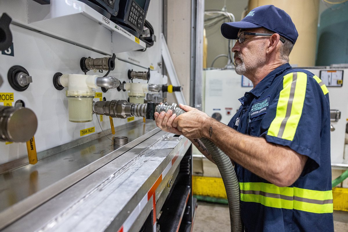 Restaurant Technologies Breaks Its Own Sustainability Numbers Related to Conversion of Used Cooking Oil Into Renewable Diesel and Biodiesel - restauranttechnologynews.com/2023/04/restau… #restauranttechnology #restaurantmanagement #restaurantnews #restauranttech
