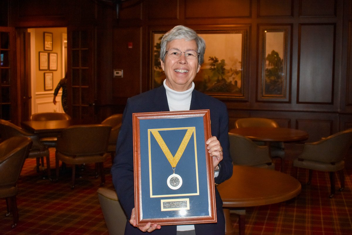 CGAgolf1909's tweet image. The CGA annually awards a volunteer whose exceptional devotion to golf in the Carolinas stands out with the Charles E. Lynch, Jr. Distinguished Service Award. 

We are incredibly pleased to announce Vicki DiSantis has earned the 2023 honor.

Read more &amp;gt;&amp;gt; bit.ly/3oH0UGO