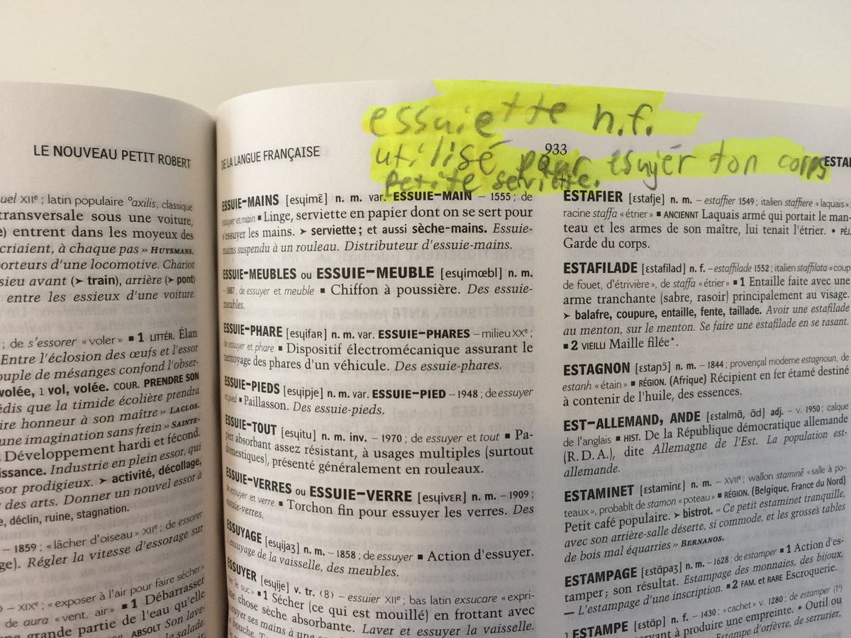 ProfPilon's tweet image. Allô @LeRobert_com, ma fille de 10 ans se demande si vous pourriez voir à ajouter le mot « essuiette » à votre magnifique dictionnaire. Elle ne croit pas que le mot n’y est pas déjà!
Merci 😊
