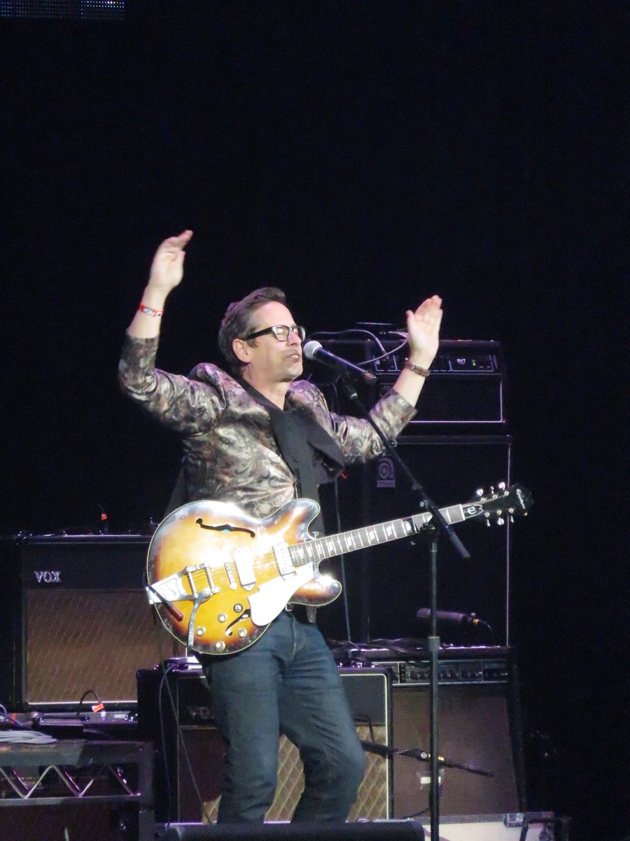 AlanToddWHS's tweet photo. #TerrificTuesday @NickHeyward of Haircut One Hundred fame at @MSTheater in 2018.
#TwoForTuesday #2FT #Haircut100 #livemusic #concert #concerts https://t.co/psihVEsLuU
