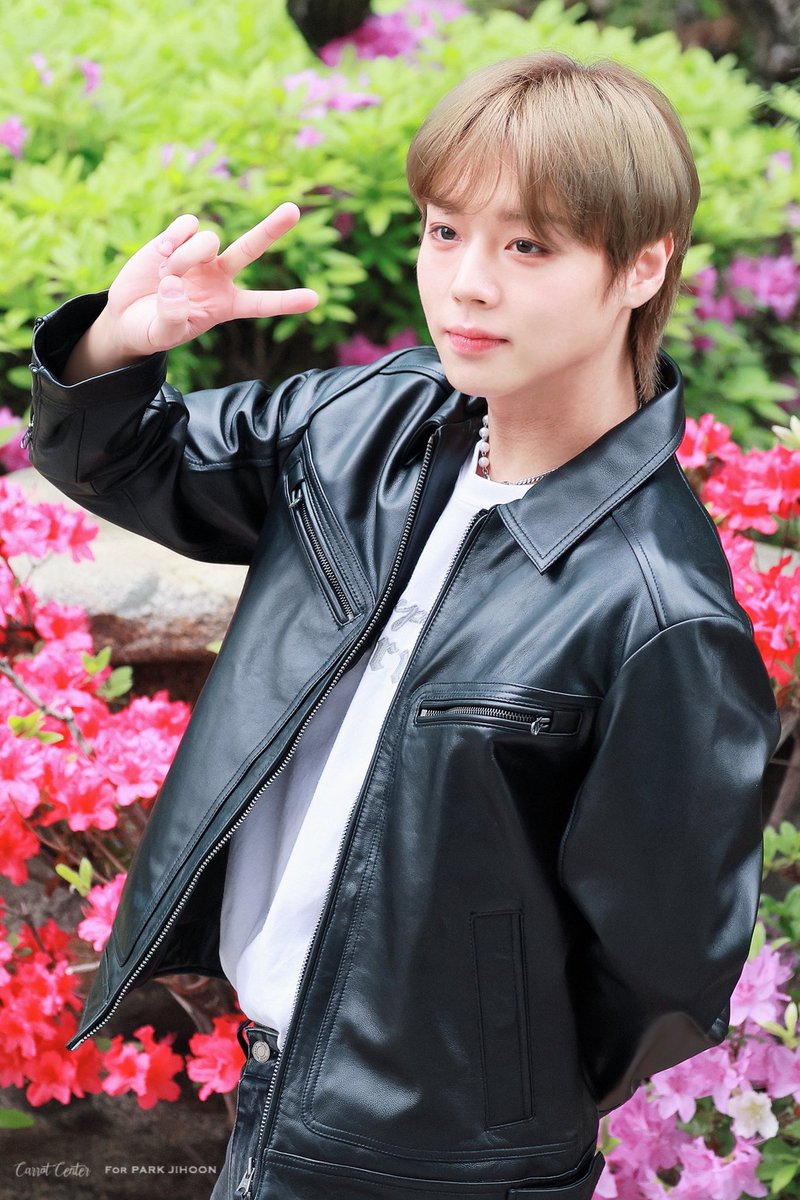 230414 뮤직뱅크 출근

#박지훈 #PARKJIHOON