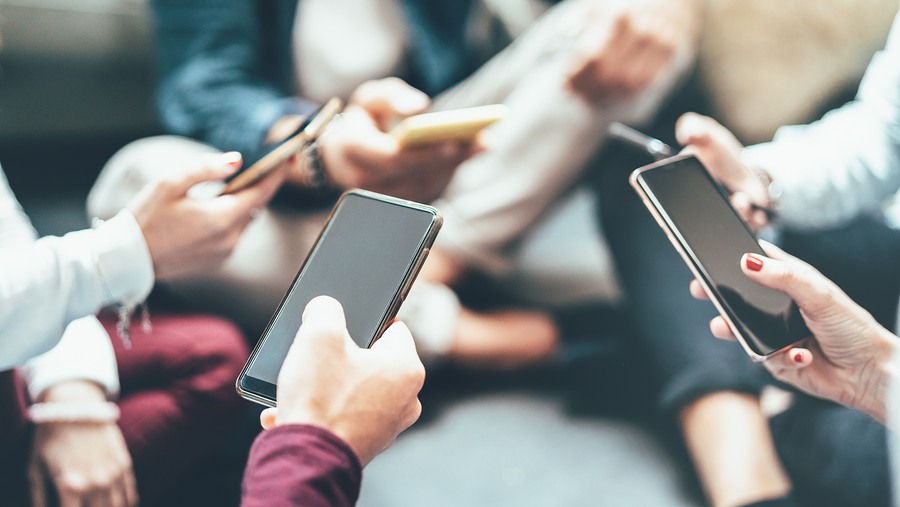 jeffbullas's tweet photo. The Marketer’s Guide to CGI Influencers #influencermarketing #cgiinfluencers https://t.co/D5Wl2D1OBv https://t.co/9TExF5p2sY